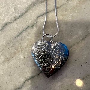 ♥️🔒Heart locket with chain